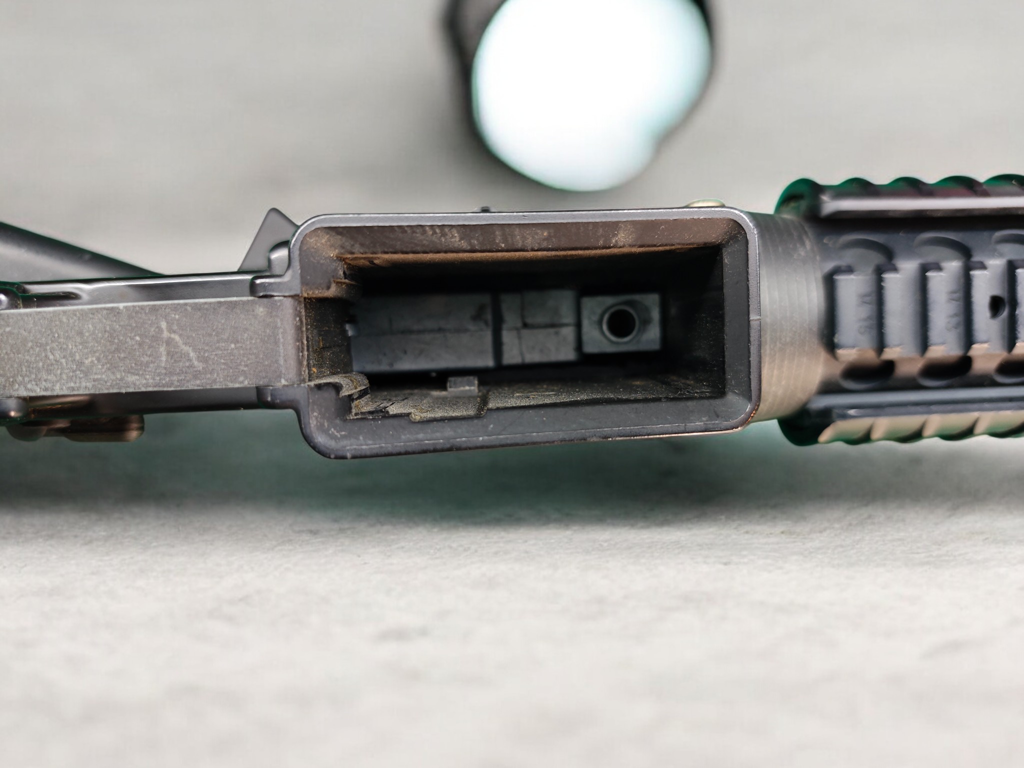 【翔準AOG】《二手槍》(僅存一隻) Marui SR16 電動槍 殺肉槍 一槍 超值 超划算 收藏 愛槍 拆零件 DIY 固定托AEG A0005 【翔準AOG】《二手槍》(僅存一隻) Marui SR16 電動槍 殺肉槍 一槍 超值 超划算 收藏 愛槍 拆零件 DIY 固定托AEG A0005