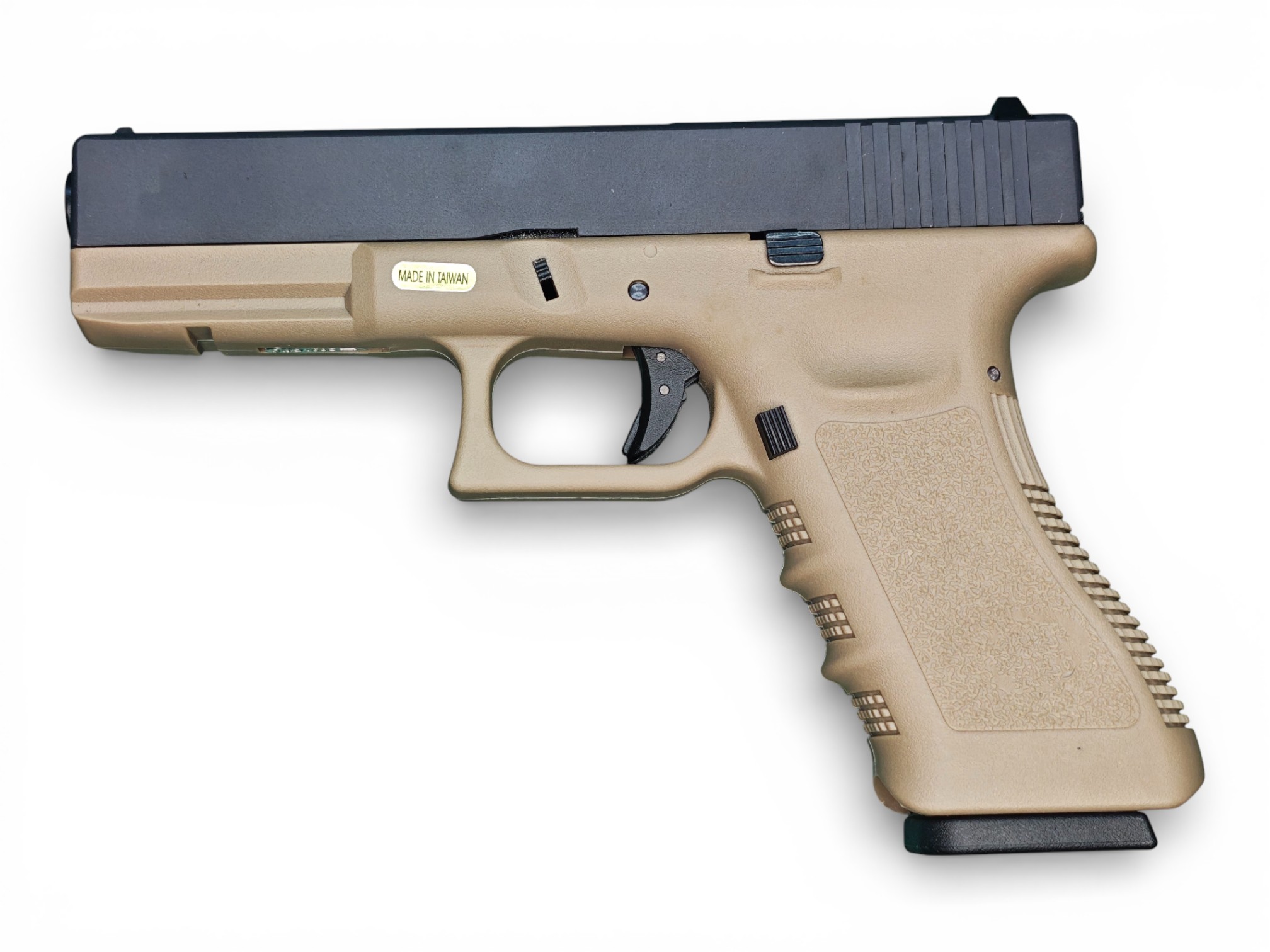 【翔準AOG】《二手槍》(僅存一隻) Glock17 沙 瓦斯槍 一槍 超值 超划算 收藏 愛槍 拆零件 DIY D0012 【翔準AOG】《二手槍》(僅存一隻) Glock17 沙 瓦斯槍 一槍 超值 超划算 收藏 愛槍 拆零件 DIY D0012